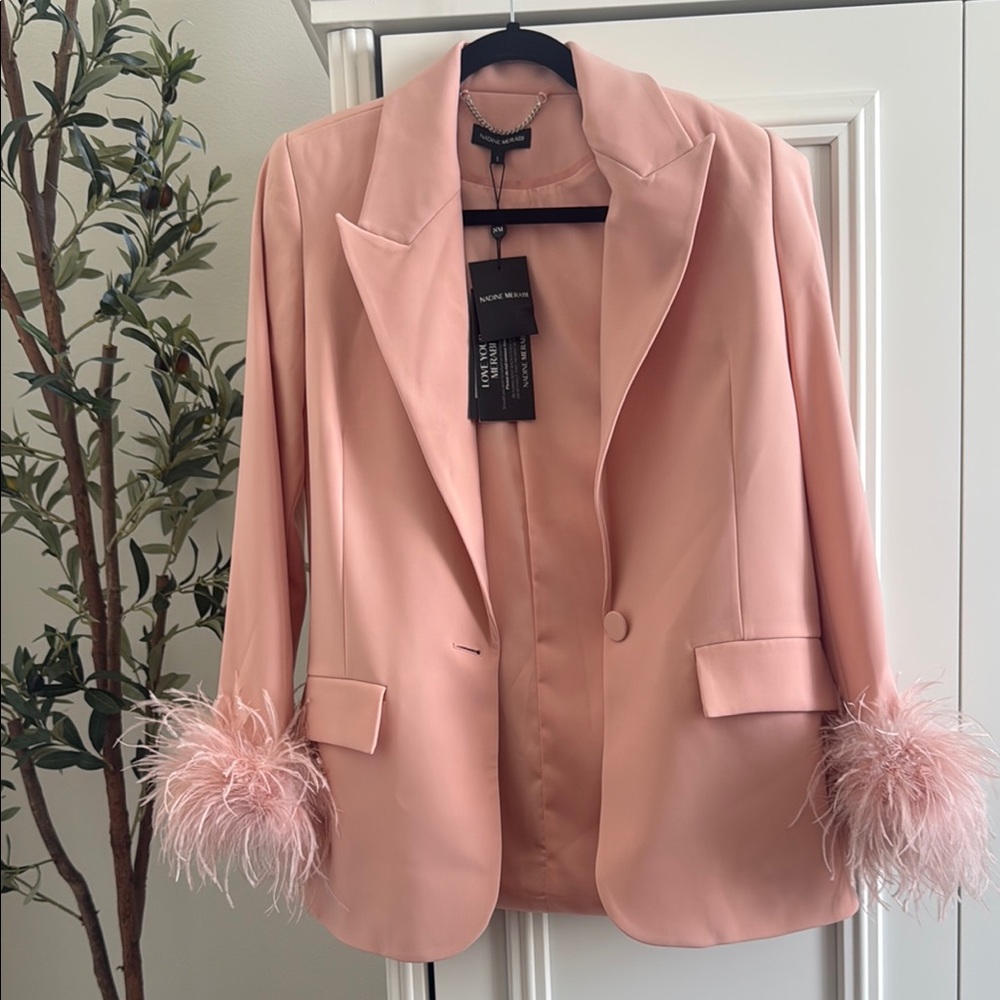 NWT Nadine Merabi Pink Feather set - Picture 3 of 4